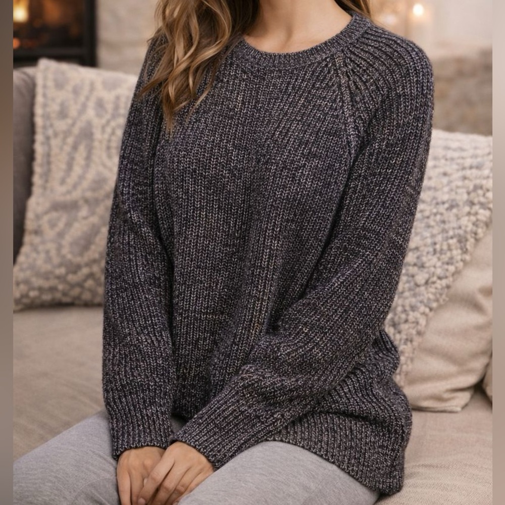 Ellen Tracy Black and White Sweater